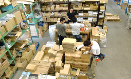 建築金物の販売